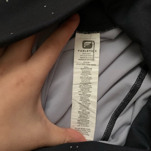 FABLETICS OMBRÉ REFLECTIVE STAR LEGGINGS SIZE XS - Picture 6 of 6